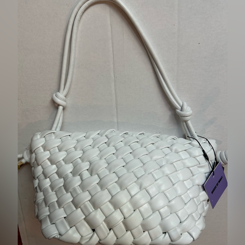 HOUSE OF WANT H.O.W. We Captivate Faux Leather Shoulder Bag White